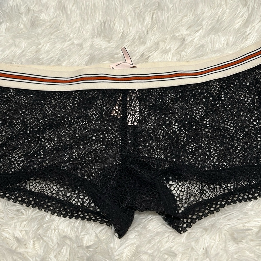 VS mini short lace black Medium